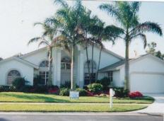 Watson's Painting & Waterproofing Company - painted exterior of urban home